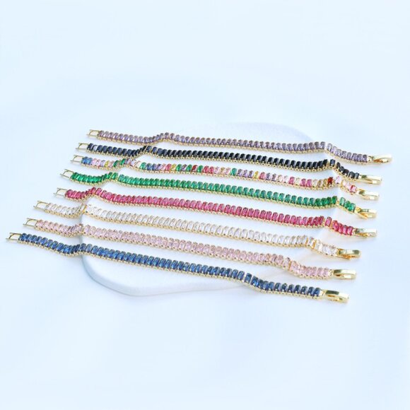 CUBIC ZIRCONIA BUCKLE LATCH TENNIS BRACELETS IN MANY COLORS! - Picture 7 of 8